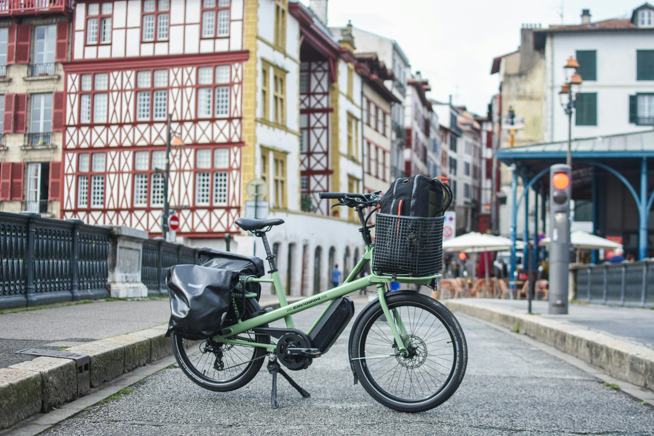 Vélo électrique dans la rue
